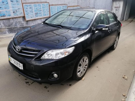 Автомобіль TOYOTA COROLLA 2010 року випуску, колір чорний, об’єм двигуна 1598 см. куб, номер кузова: JTNBV56E50J094702, тип пального - бензин,  номер державної реєстрації: ВІ1658ВІ. Сигналізація SPASE SECURITY GSM (на Toуota Corolla BI 1658BI)