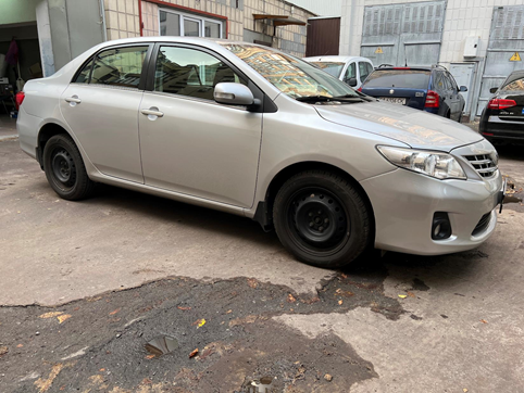 Автомобіль Toyota Corolla 2011 р.в., колір сірий, об’єм двигуна 1598 см. куб, вид палива – бензин, номер кузова: JTNBV56E90J128138, номер державної реєстрації: АА9336МО